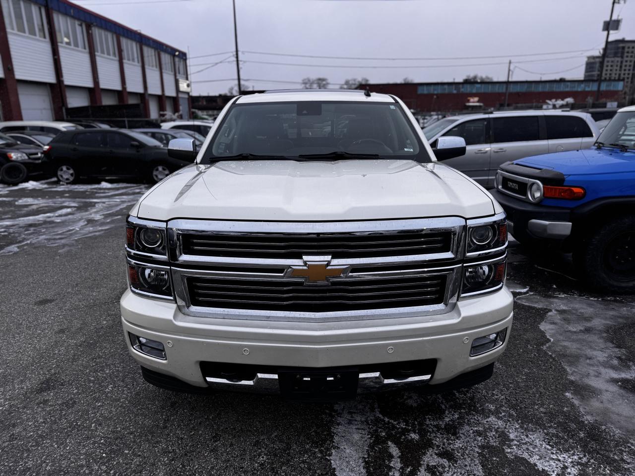 2014 Chevrolet Silverado 1500 High Country Photo