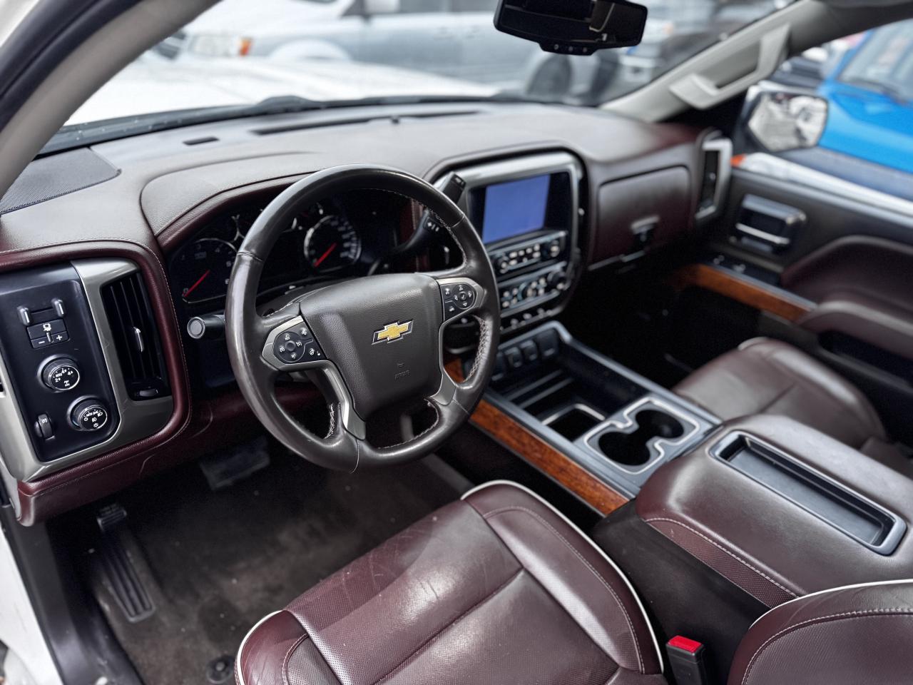 2014 Chevrolet Silverado 1500 High Country Photo