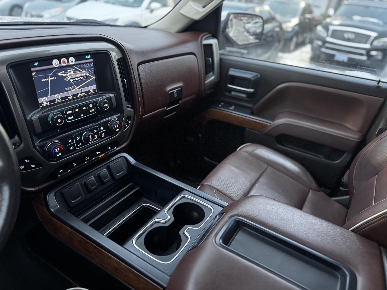 2014 Chevrolet Silverado 1500 High Country Photo