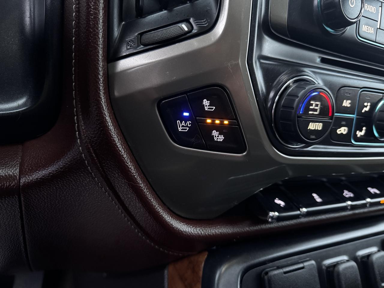 2014 Chevrolet Silverado 1500 High Country Photo