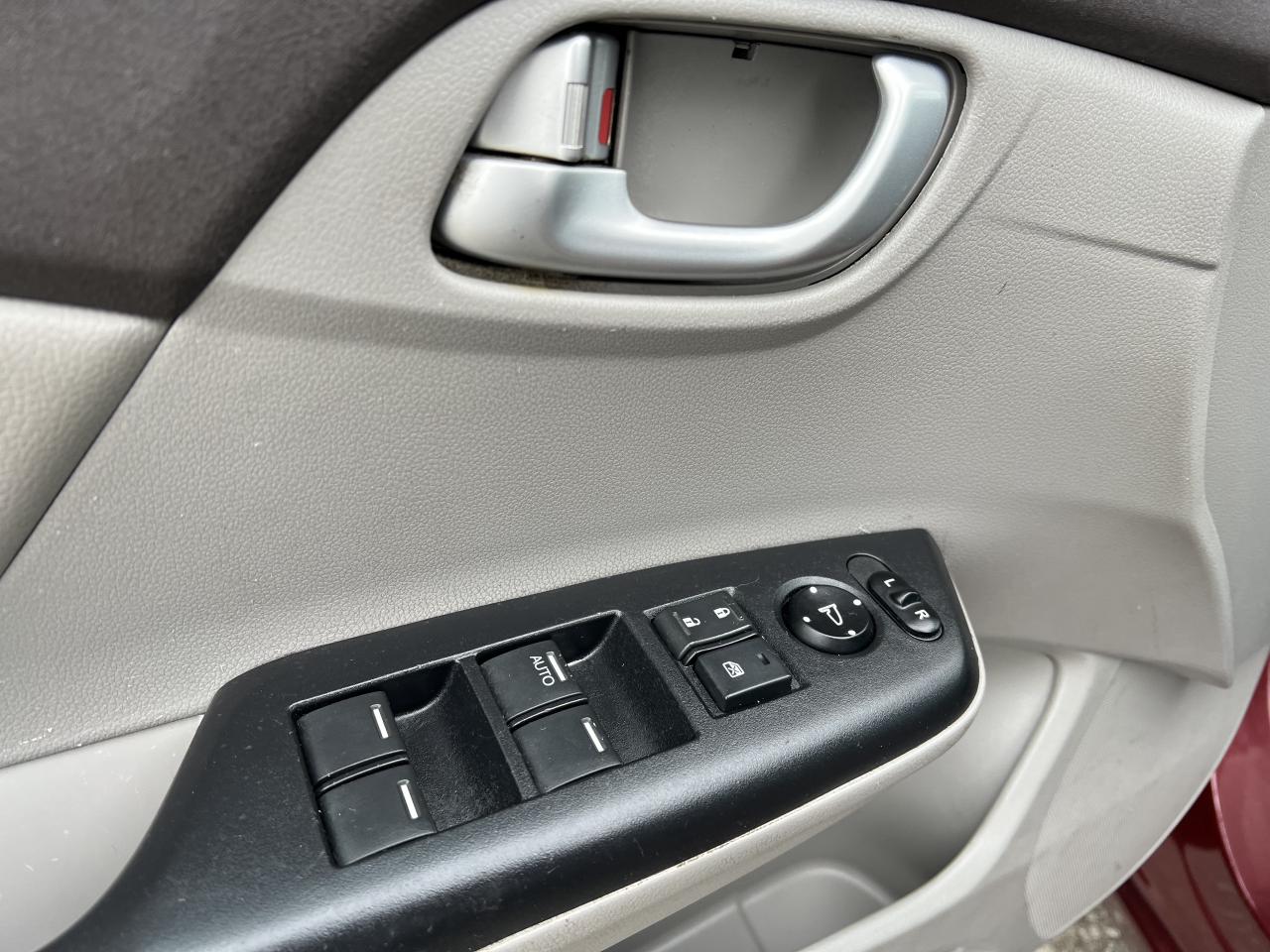 2012 Honda Civic EX-L Photo