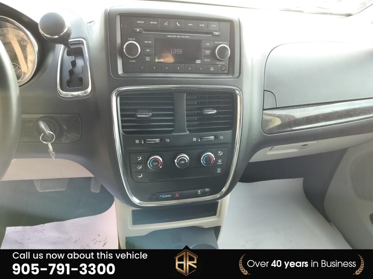 2017 Dodge Grand Caravan SE |  No Accidents Reported | 7 Passenger Photo