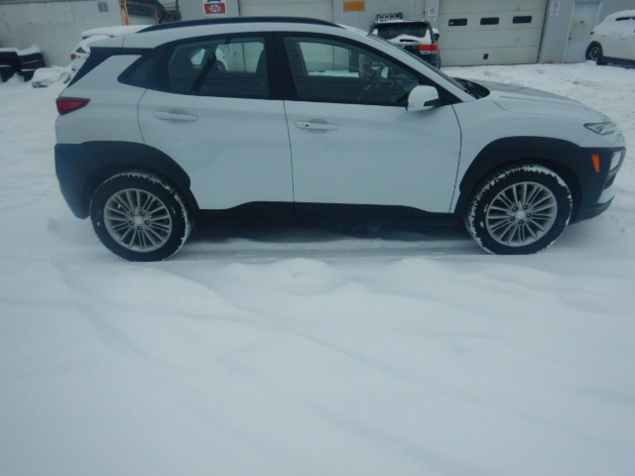 2019 Hyundai KONA Preferred Photo3