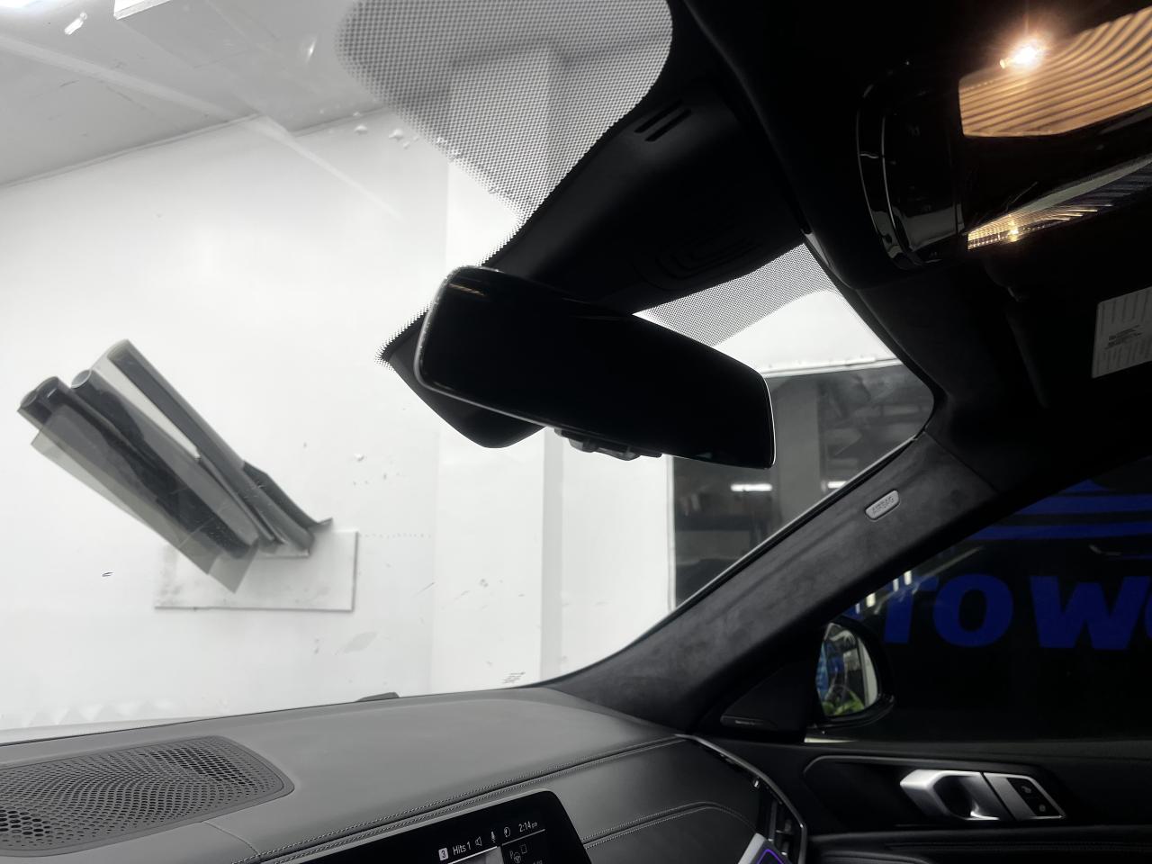 2022 BMW X6 xDrive40i | Vermilion Edition | M-Sport | One Owne Photo