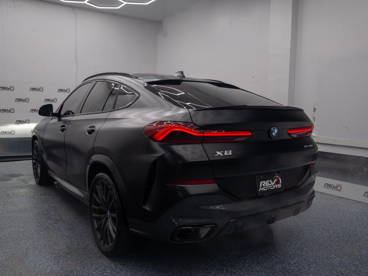 2022 BMW X6 xDrive40i | Vermilion Edition | M-Sport | One Owne Photo