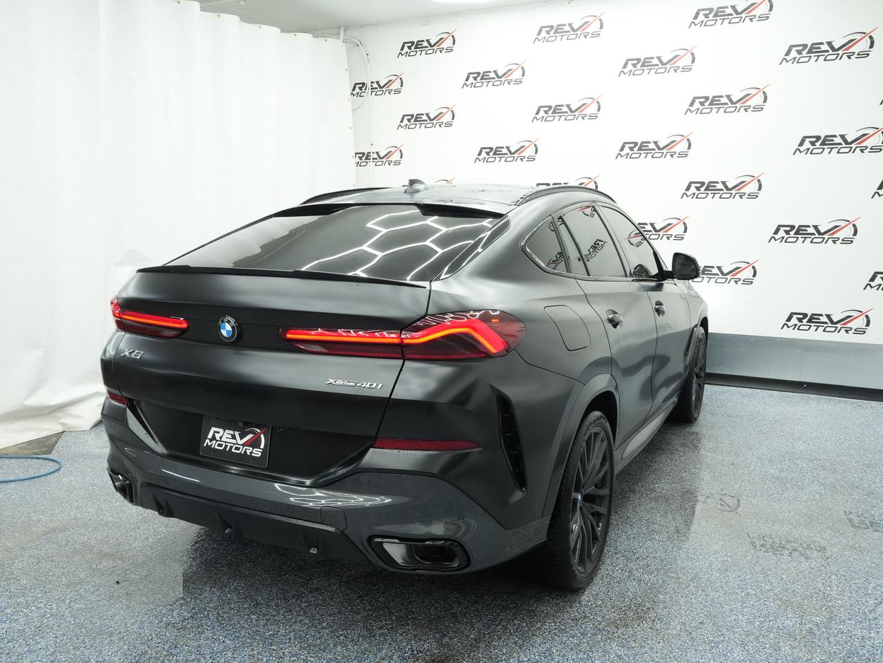 2022 BMW X6 xDrive40i | Vermilion Edition | M-Sport | One Owne Photo