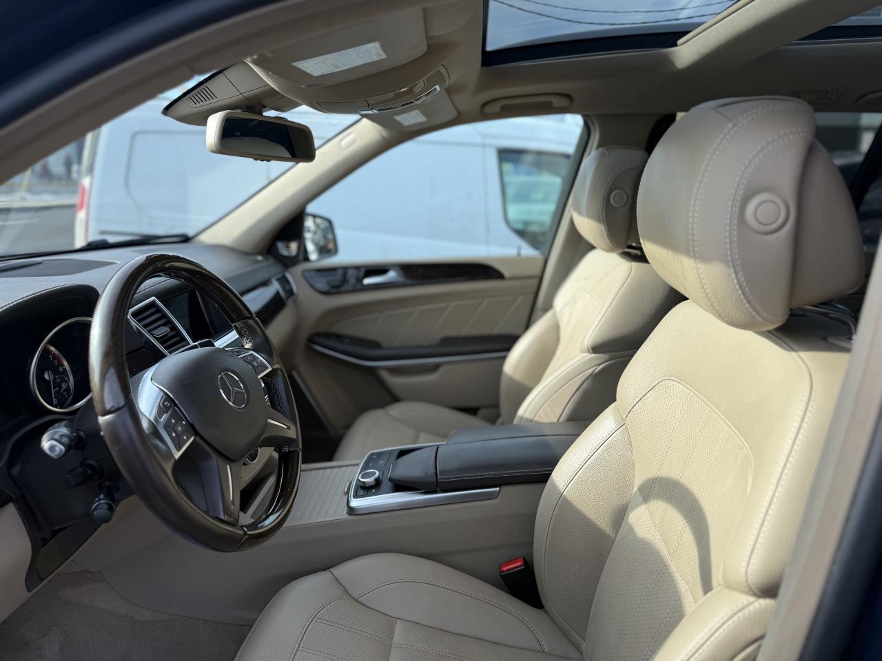 2014 Mercedes-Benz GL-Class GL450 //AMG PKG | 7 SEATER | B&O | 360 CAMERA Photo