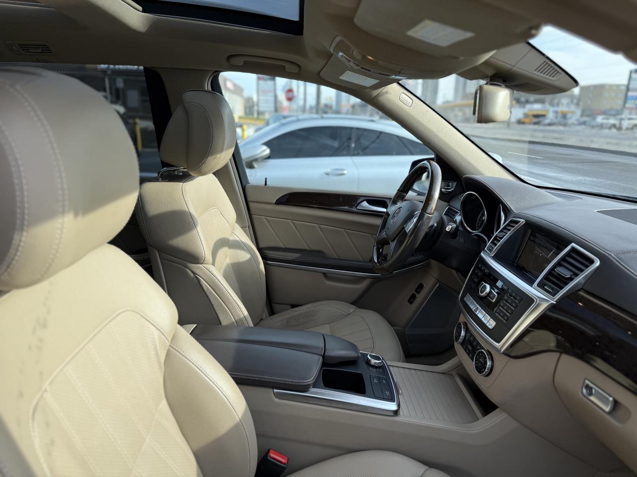 2014 Mercedes-Benz GL-Class GL450 //AMG PKG | 7 SEATER | B&O | 360 CAMERA Photo