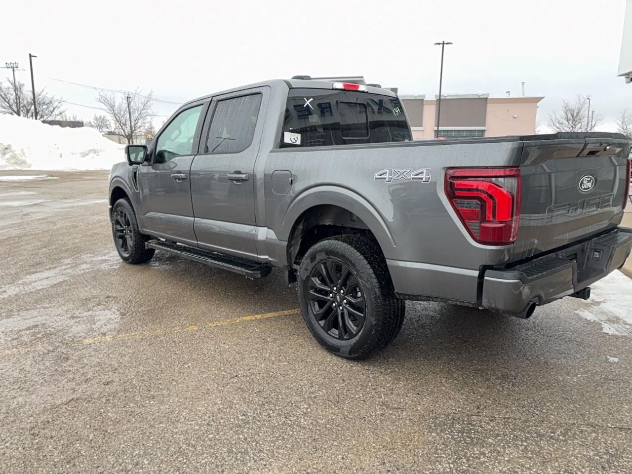 2026 Ford F-150 LARIAT, BLACK APPEARANCE, TWIN PANEL MOONROOF Photo