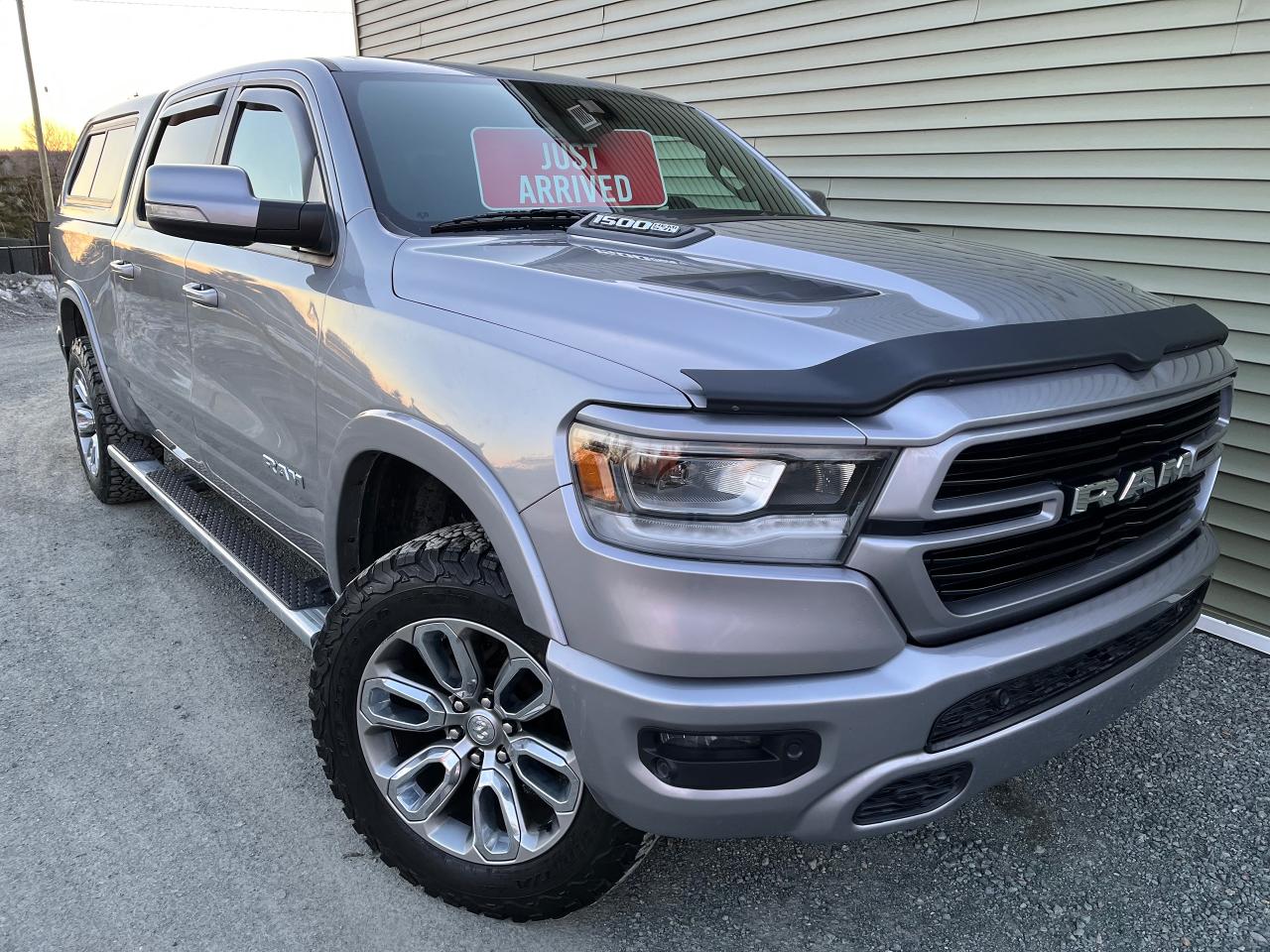 RAM 1500 Laramie Crew Cab 4WD 2020