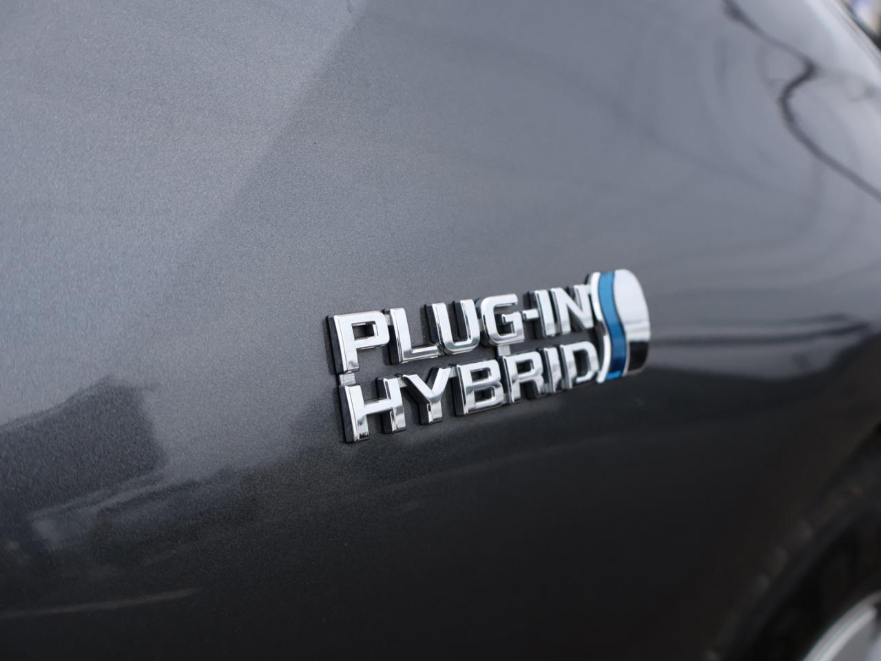 2019 Toyota Prius Prime PREMIUM PLUG-IN CERTIFIED *ACCIDENT FREE*TOYOTA MAINTAIN* NAV CAMERA HEATED SEAT/STEERING LANE DEPARTURE Photo