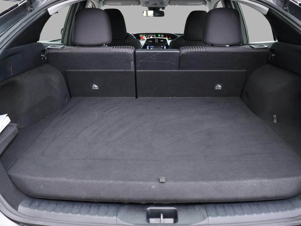 2019 Toyota Prius Prime PREMIUM PLUG-IN CERTIFIED *ACCIDENT FREE*TOYOTA MAINTAIN* NAV CAMERA HEATED SEAT/STEERING LANE DEPARTURE Photo