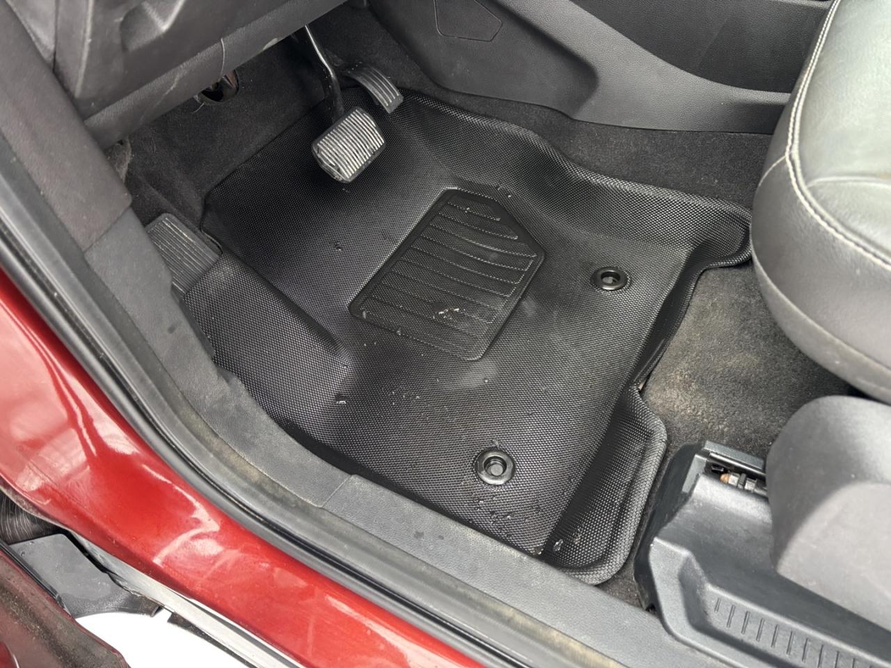 2015 Ford Escape Titanium 4WD Photo