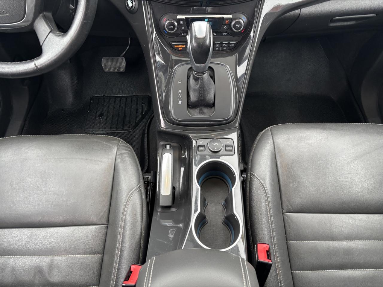 2015 Ford Escape Titanium 4WD Photo