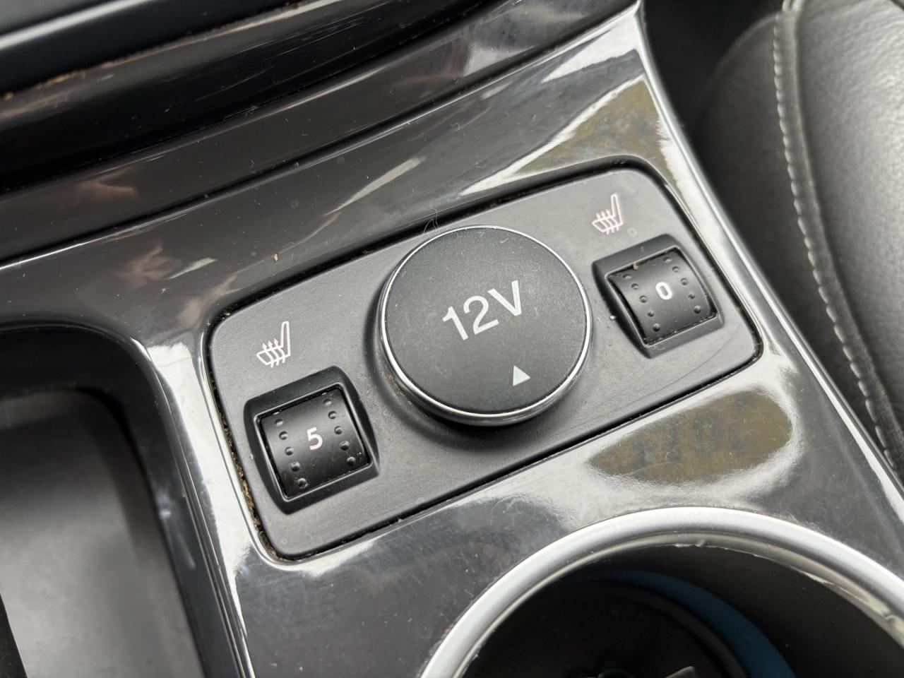 2015 Ford Escape Titanium 4WD Photo