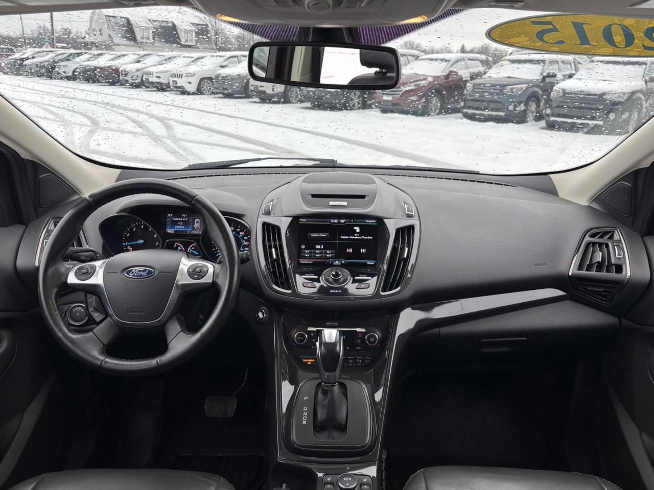 2015 Ford Escape Titanium 4WD Photo