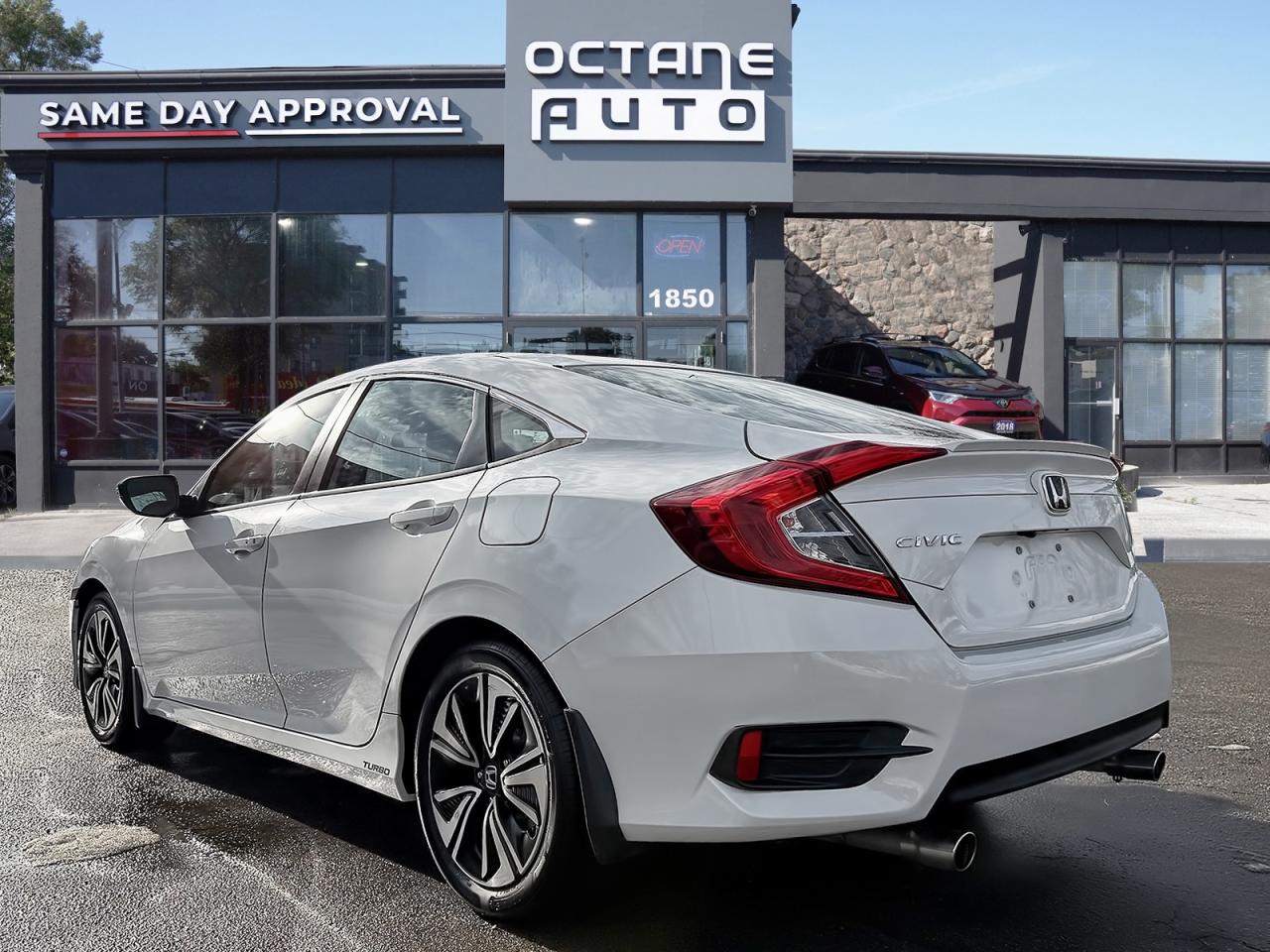 2018 Honda Civic EX-T Sedan CVT Photo