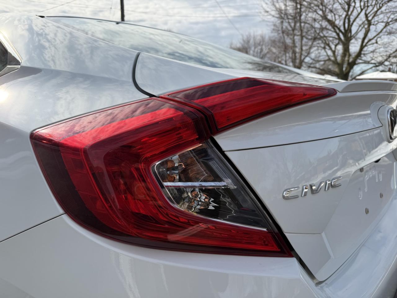 2018 Honda Civic EX-T Sedan CVT Photo