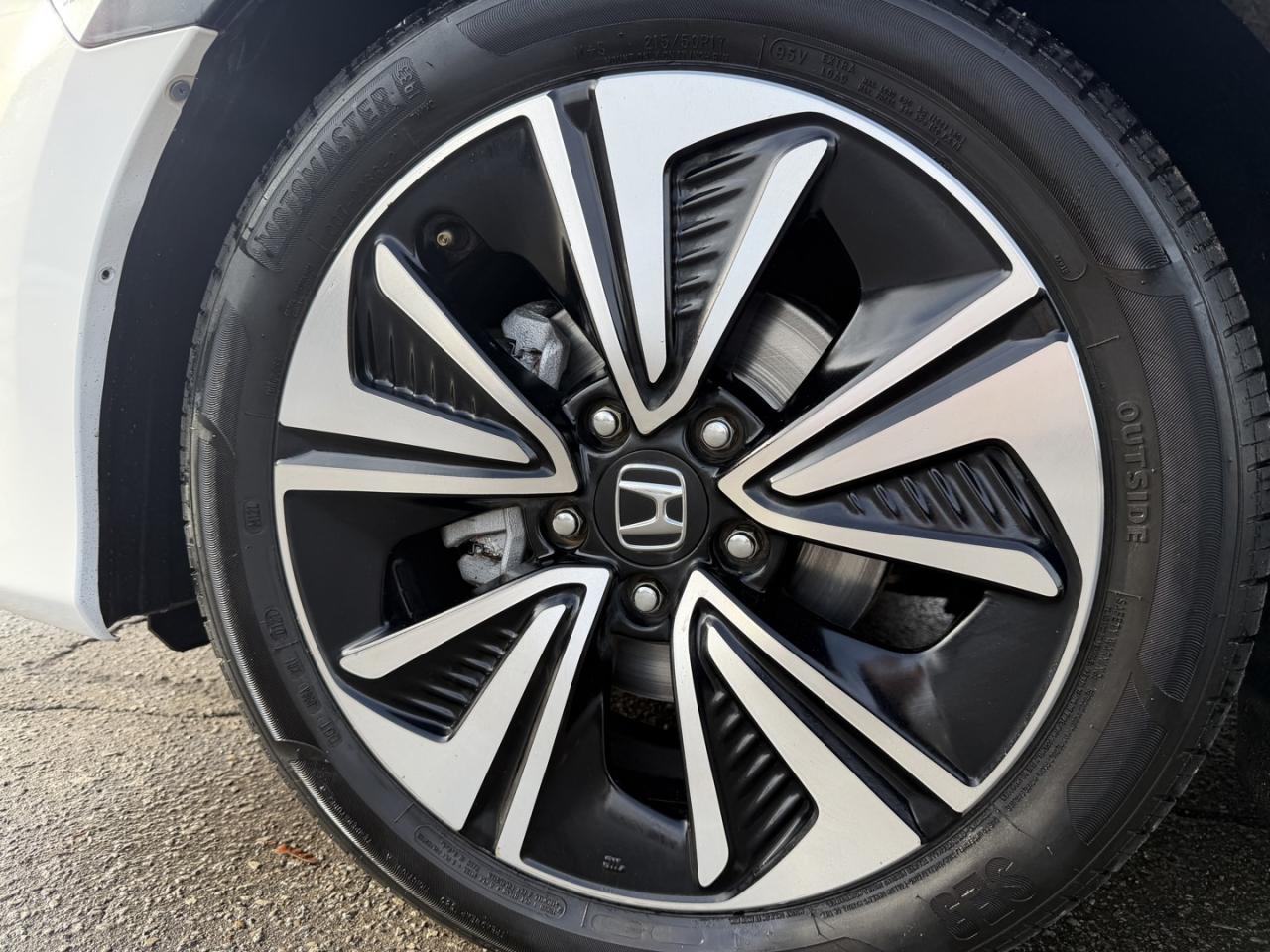 2018 Honda Civic EX-T Sedan CVT Photo