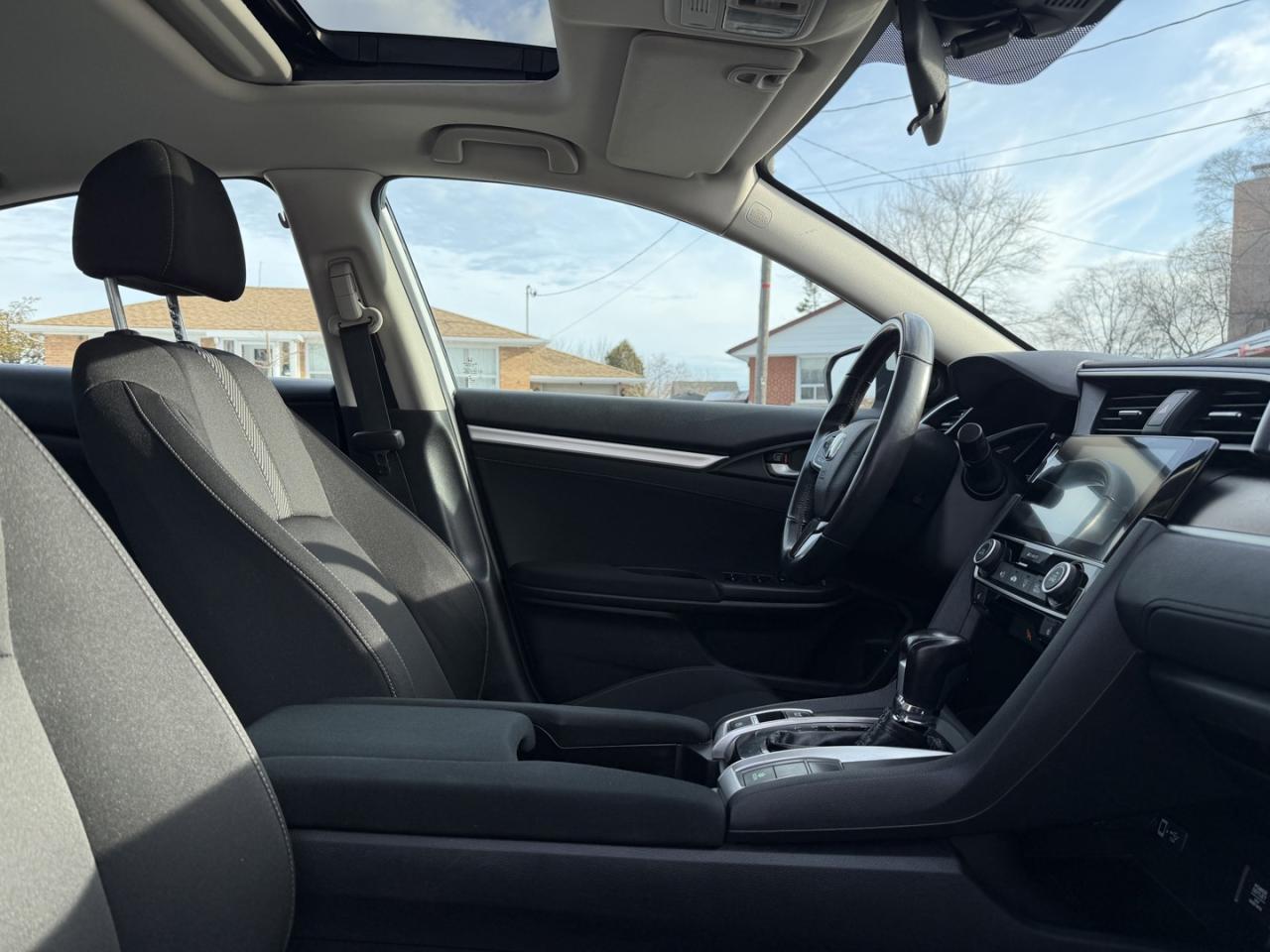 2018 Honda Civic EX-T Sedan CVT Photo