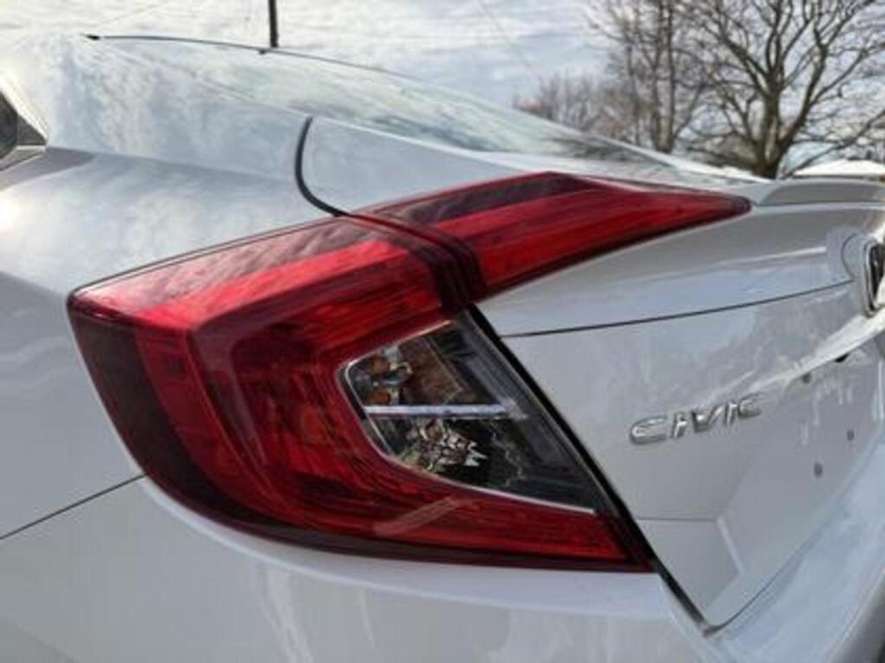 2018 Honda Civic Sedan EX-T CVT Photo