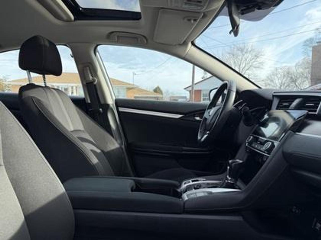 2018 Honda Civic Sedan EX-T CVT Photo