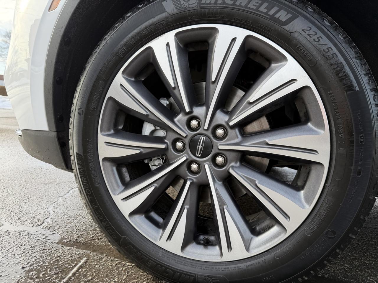 2021 Lincoln Corsair Reserve AWD Photo