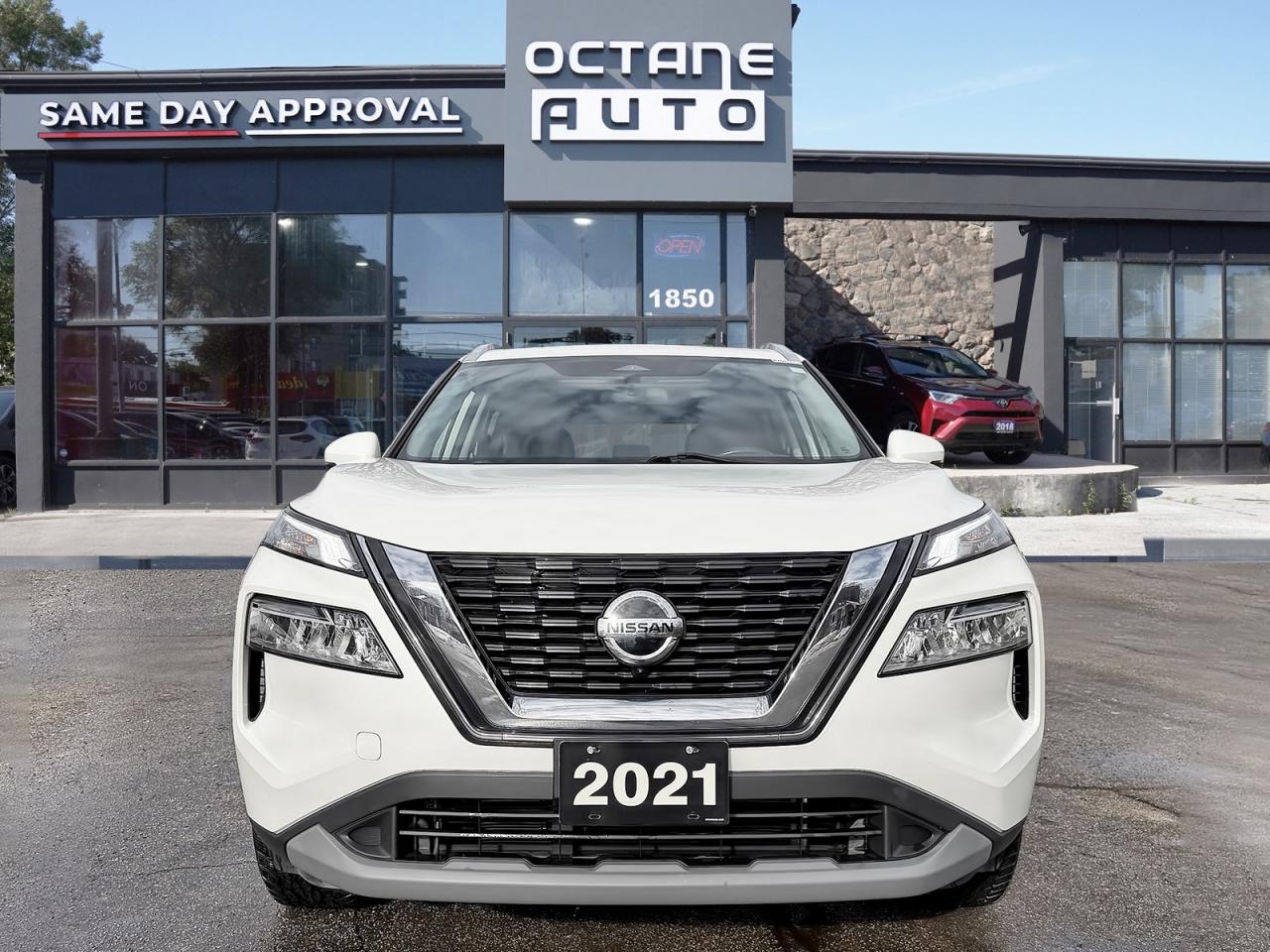 2021 Nissan Rogue SV Photo