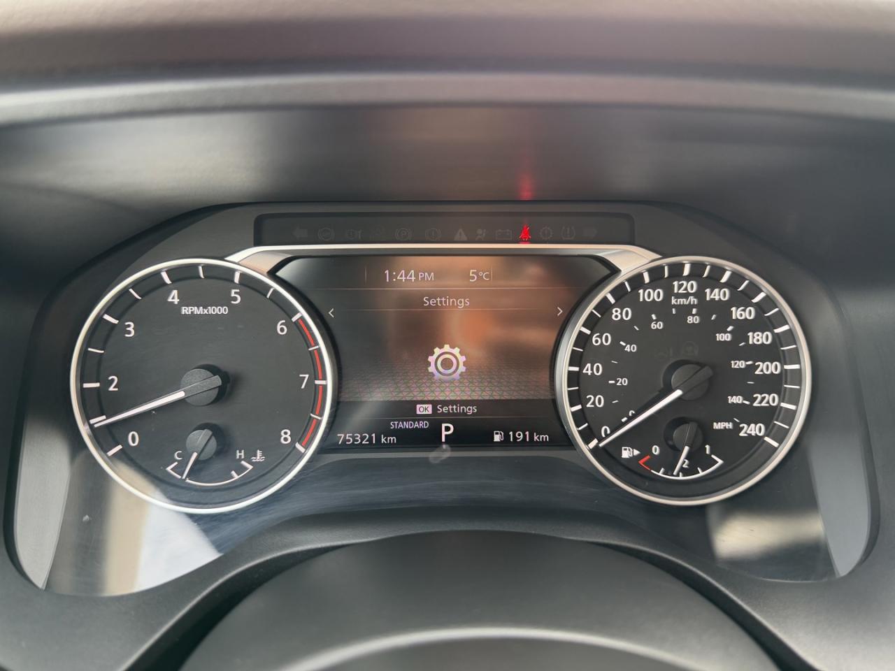 2021 Nissan Rogue SV Photo