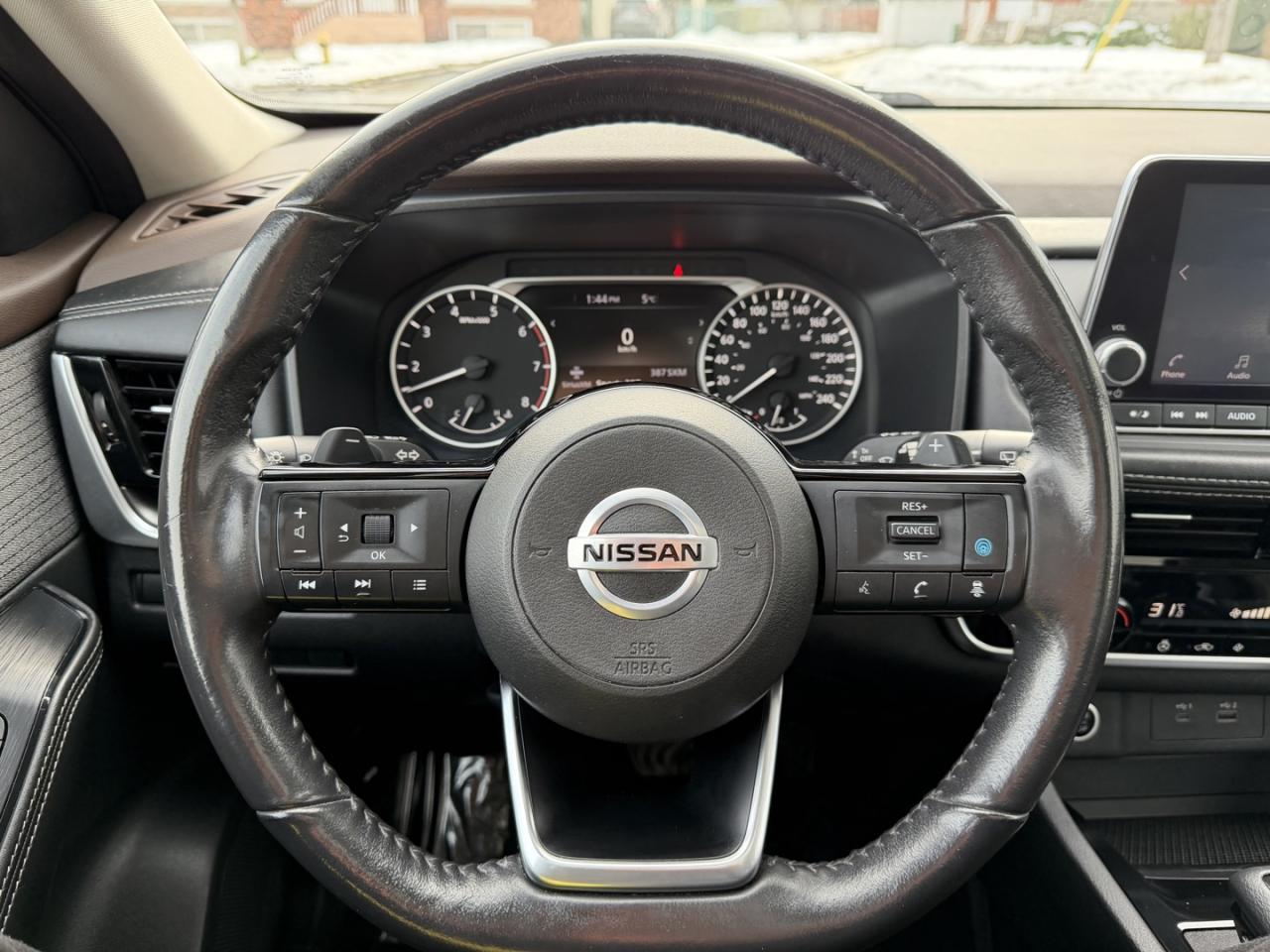 2021 Nissan Rogue SV Photo