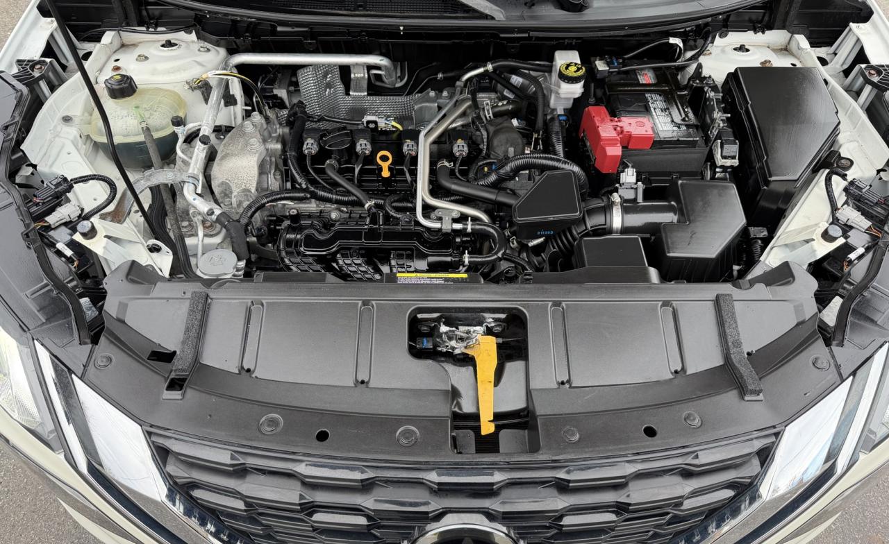 2021 Nissan Rogue SV Photo