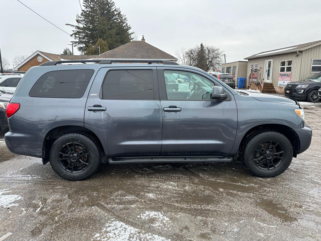 2010 Toyota Sequoia SR5, 4X4, 4.6L V8, 8 PASSENGER, RUNS WELL, AS IS Photo