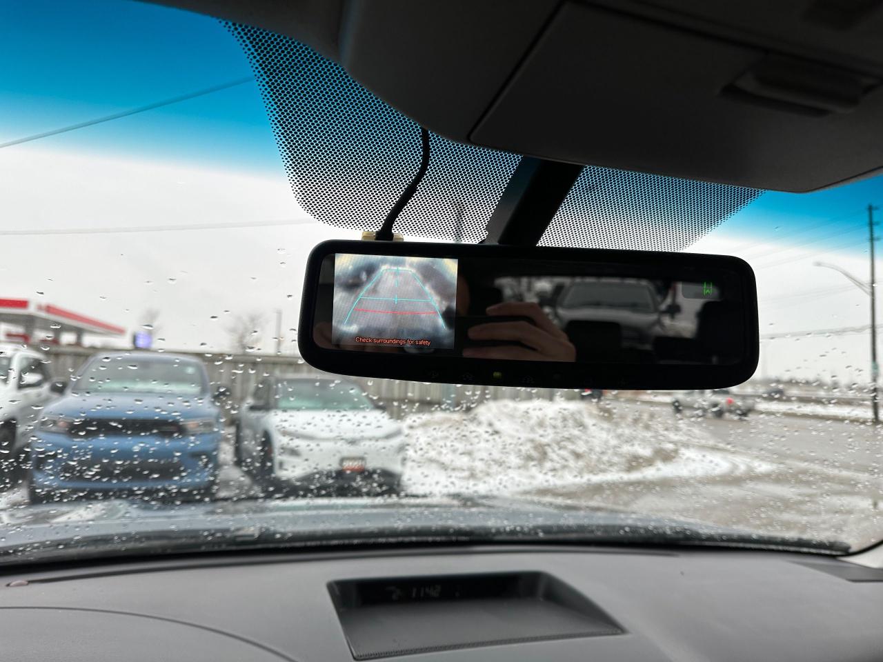 2010 Toyota Sequoia SR5, 4X4, 4.6L V8, 8 PASSENGER, RUNS WELL, AS IS Photo