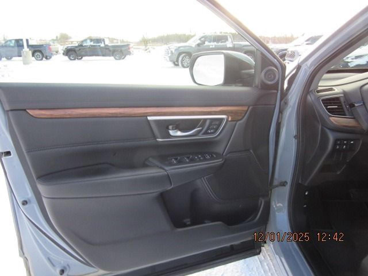 2020 Honda CR-V Touring Photo