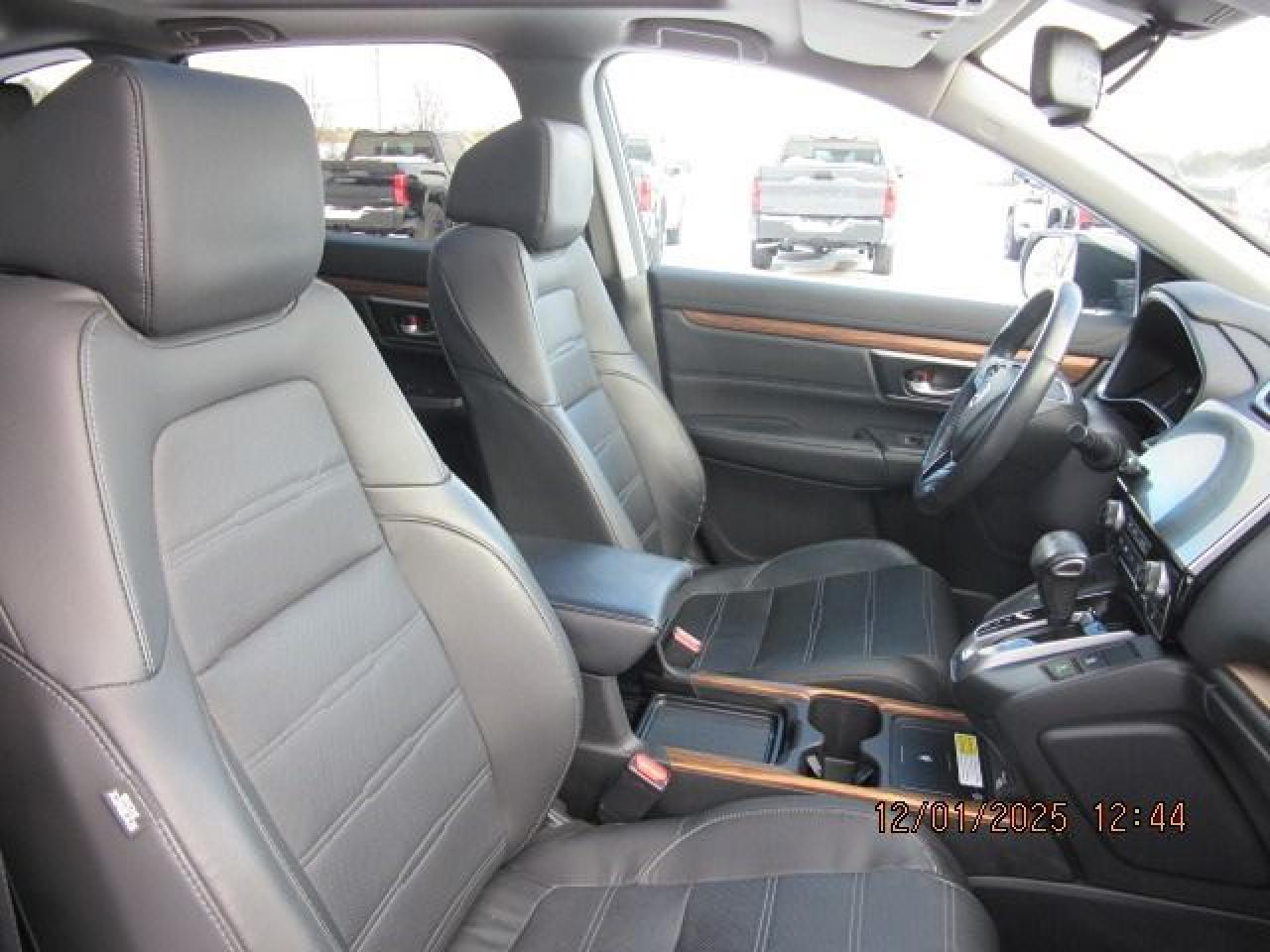 2020 Honda CR-V Touring Photo