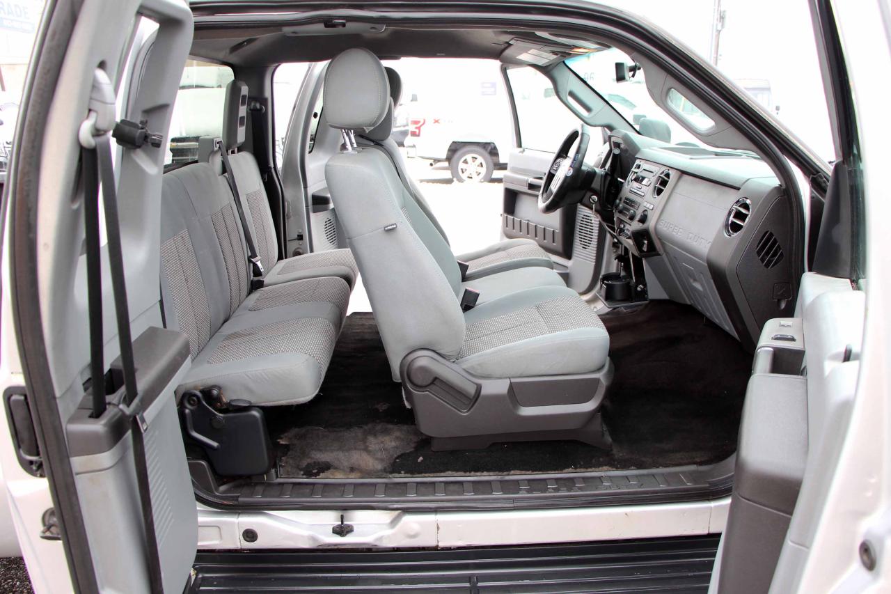 2012 Ford F-250 XLT Photo