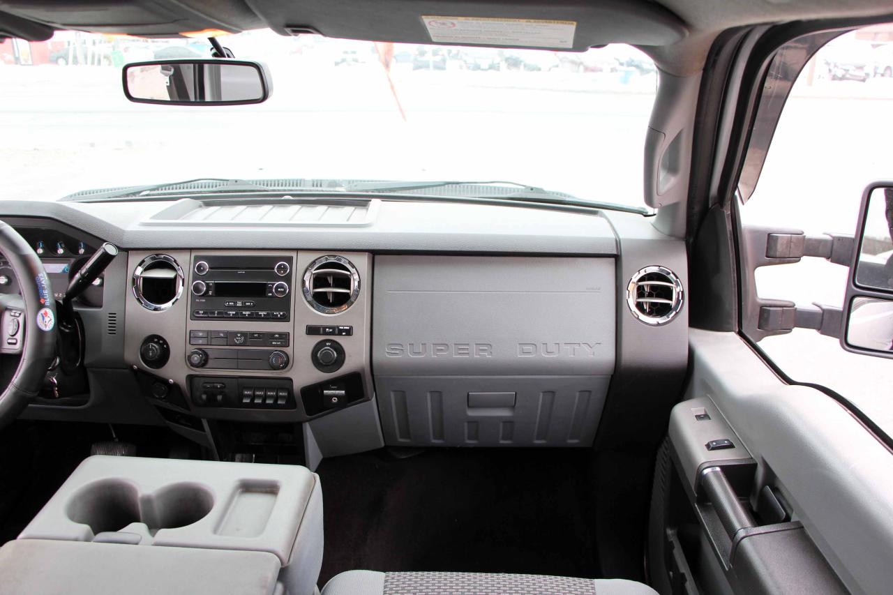 2012 Ford F-250 XLT Photo