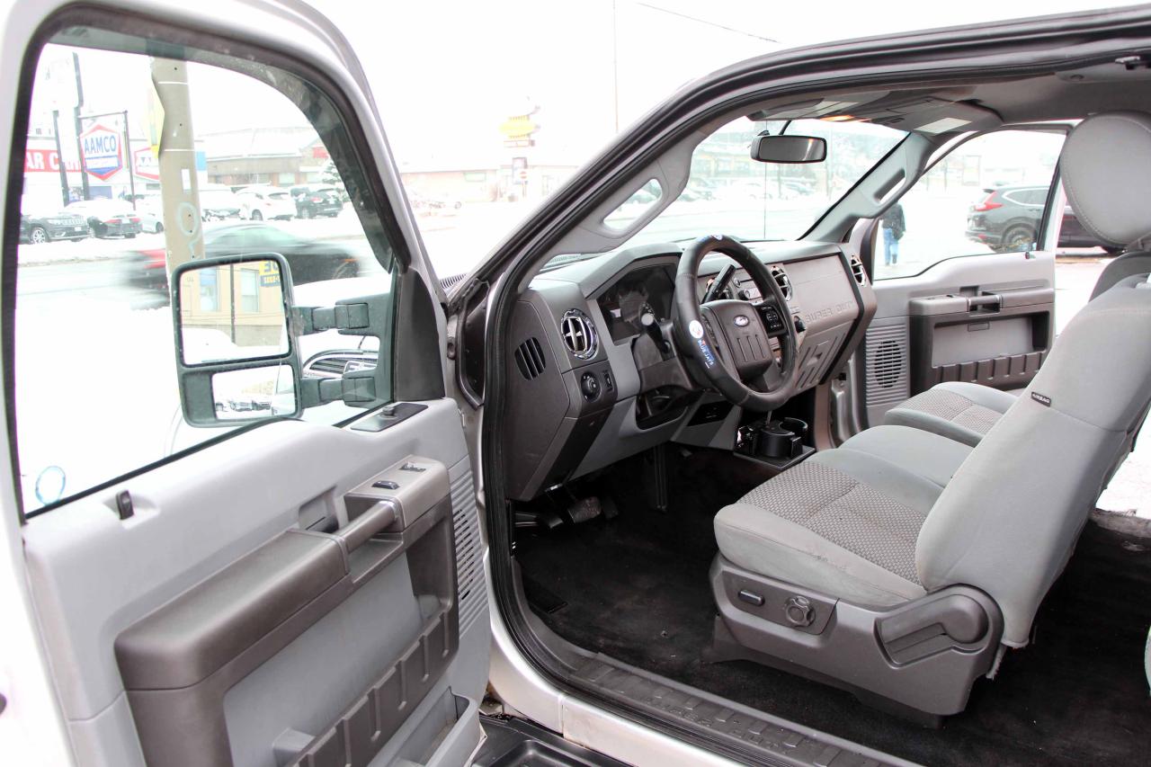 2012 Ford F-250 XLT Photo