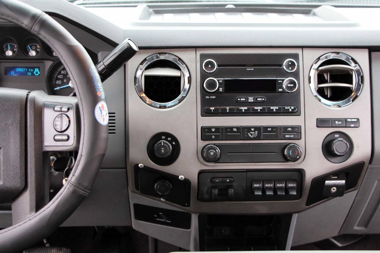 2012 Ford F-250 XLT Photo