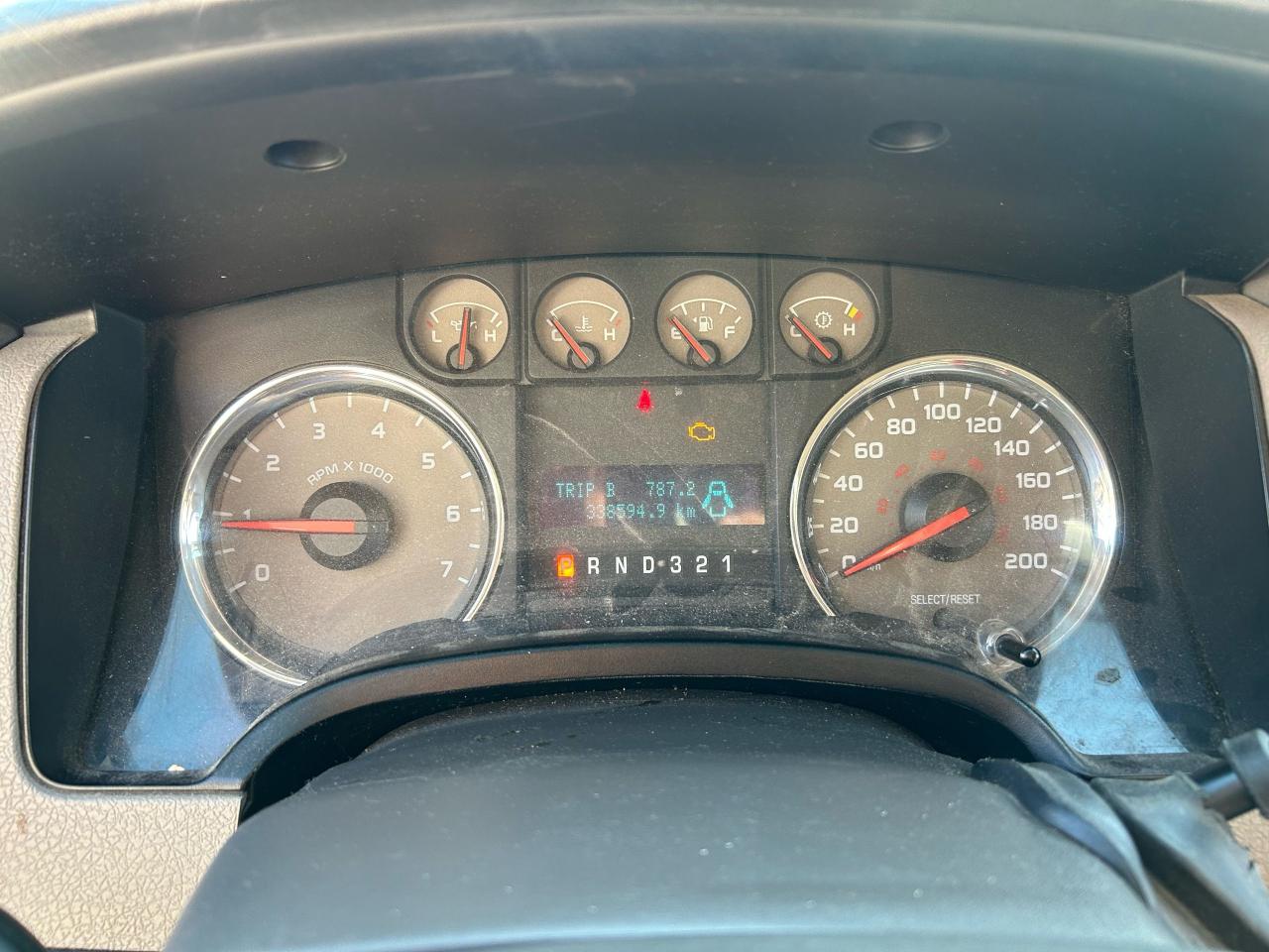 2010 Ford F-150 XLT Photo