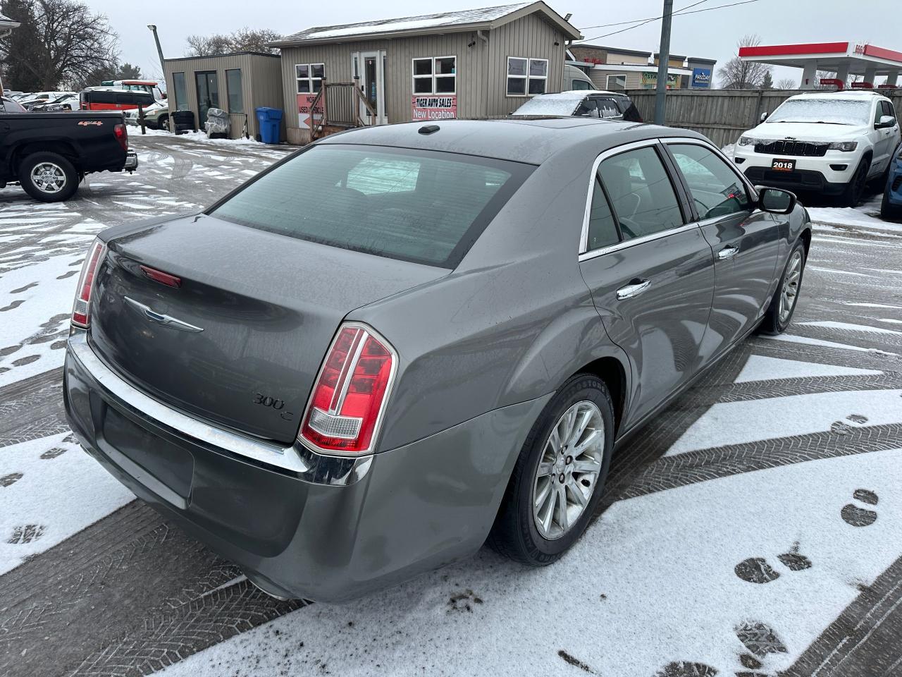 2012 Chrysler 300 300C, HEMI, WELL MAINTAINED, AS IS SPECIAL Photo