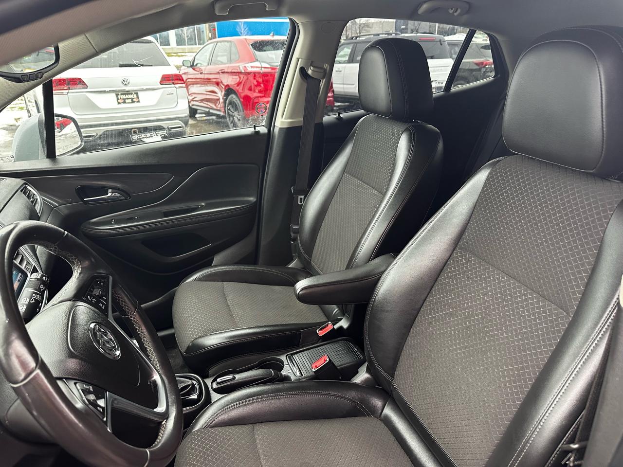 2019 Buick Encore Preferred Photo3