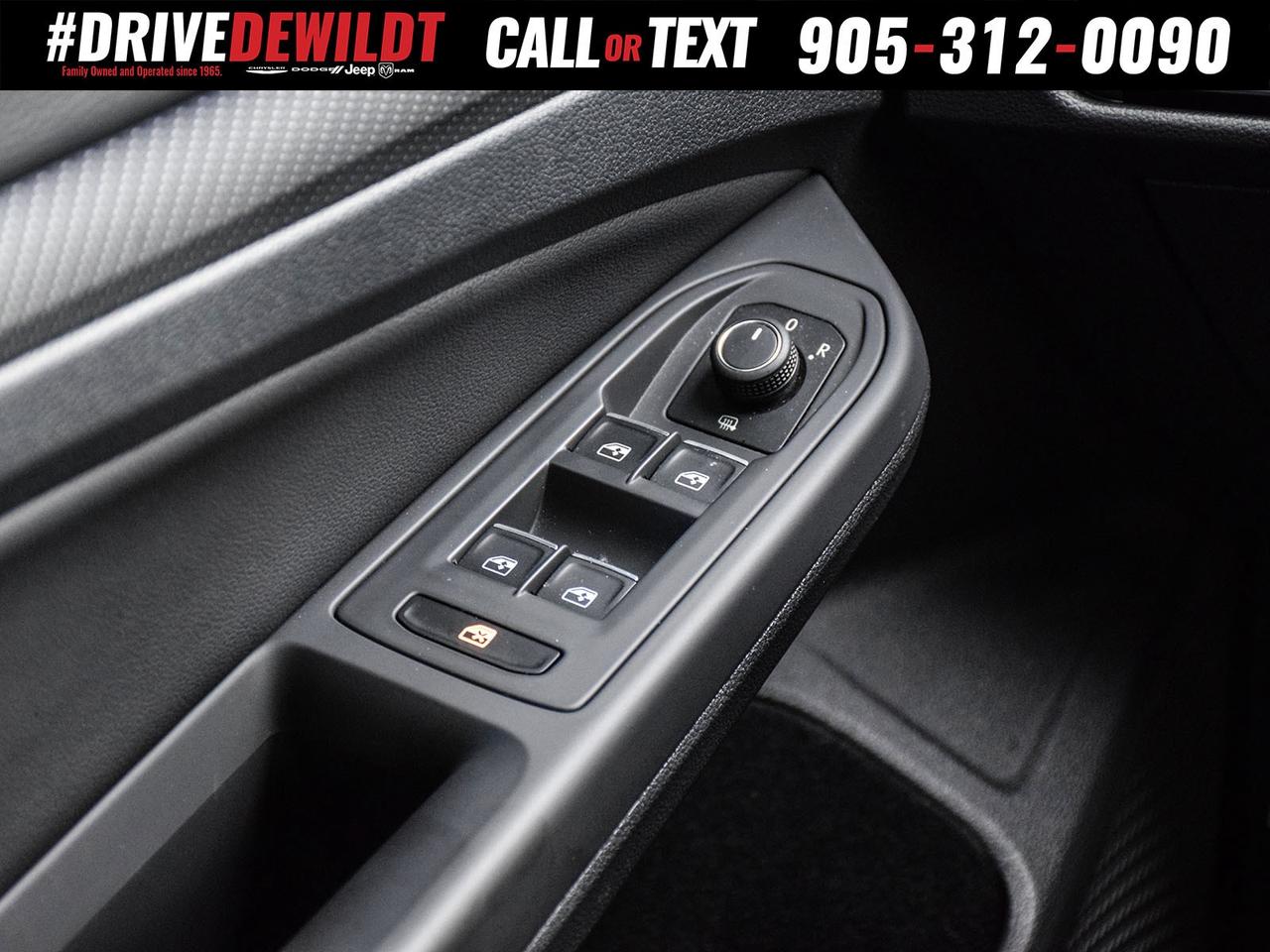 2022 Volkswagen Golf R DSG   SUNROOF   HEATED LEATHER SEATS Photo