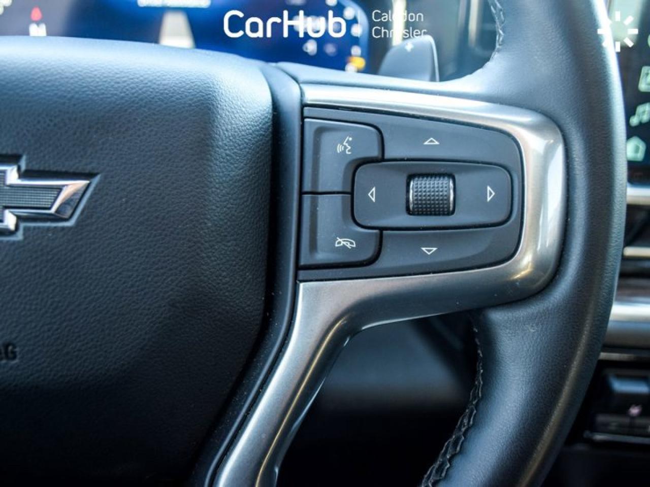 2024 Chevrolet Silverado 1500 RST 4WD Crew Cab 147"5.3L Leather  5 passengers with captain chair Photo