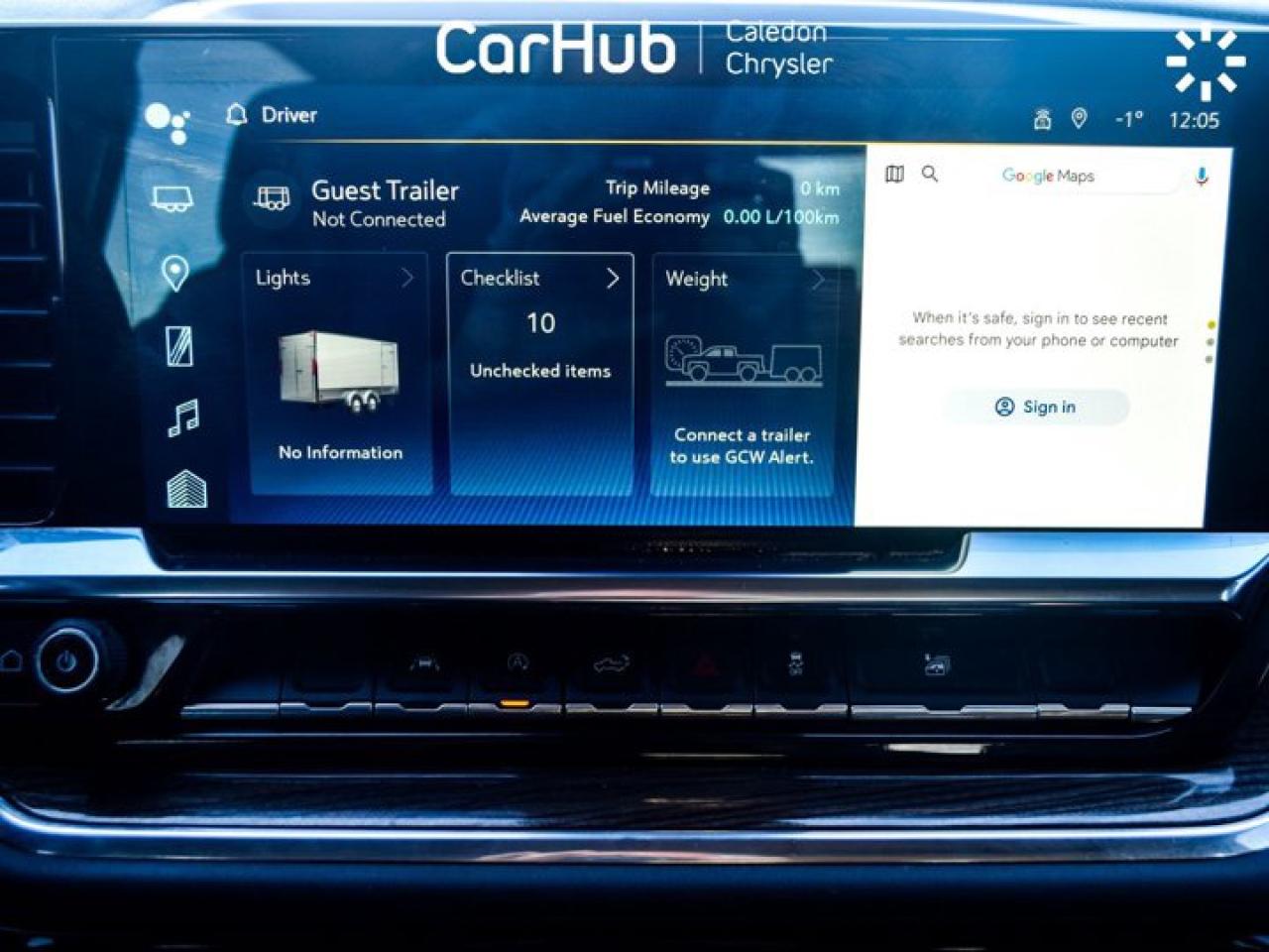 2024 Chevrolet Silverado 1500 RST 4WD Crew Cab 147"5.3L Leather  5 passengers with captain chair Photo