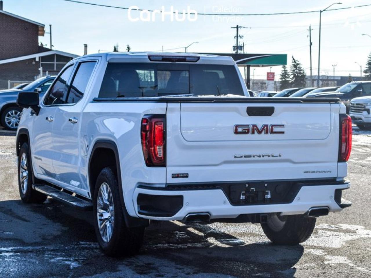 2023 GMC Sierra 1500 Denali 4WD Crew Cab 147" 5.3L Leather Multi Pro TailGate  5 passengers with captain chair Photo