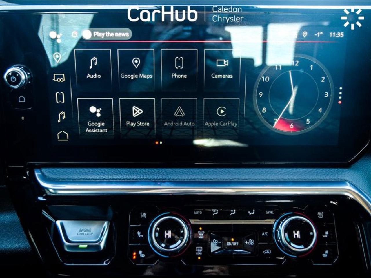 2023 GMC Sierra 1500 Denali 4WD Crew Cab 147" 5.3L Leather Multi Pro TailGate  5 passengers with captain chair Photo