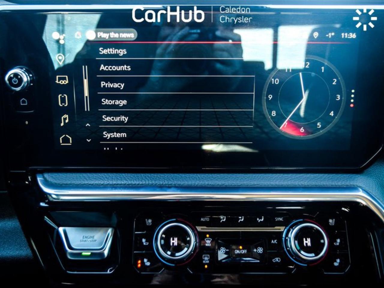 2023 GMC Sierra 1500 Denali 4WD Crew Cab 147" 5.3L Leather Multi Pro TailGate  5 passengers with captain chair Photo