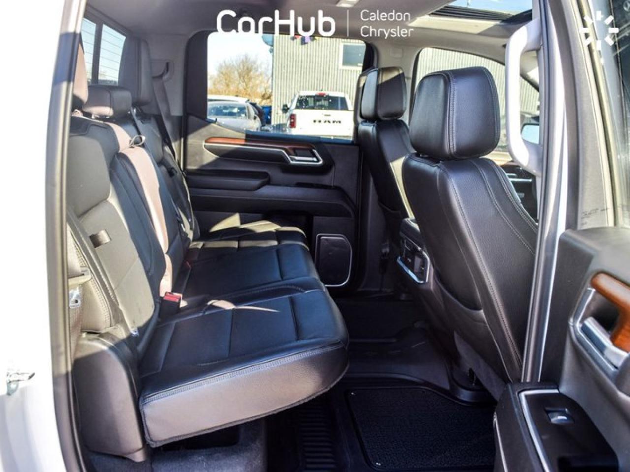 2023 GMC Sierra 1500 Denali 4WD Crew Cab 147" 5.3L Leather Multi Pro TailGate  5 passengers with captain chair Photo