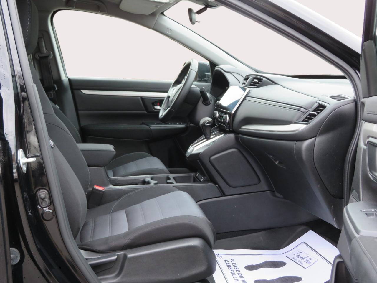 2022 Honda CR-V LX AWD Photo